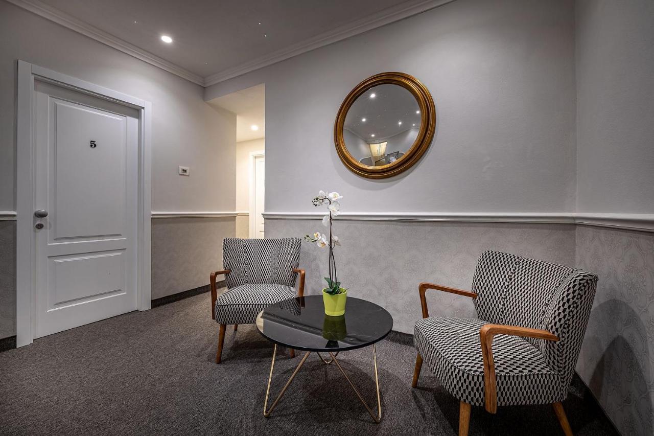 Residenza D'Epoca Al Numero 8 Firenze Eksteriør billede