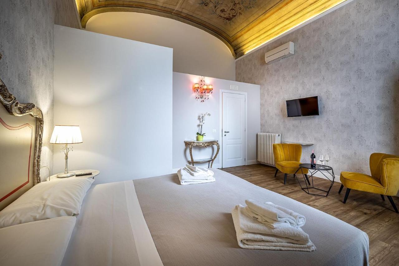 Residenza D'Epoca Al Numero 8 Firenze Eksteriør billede
