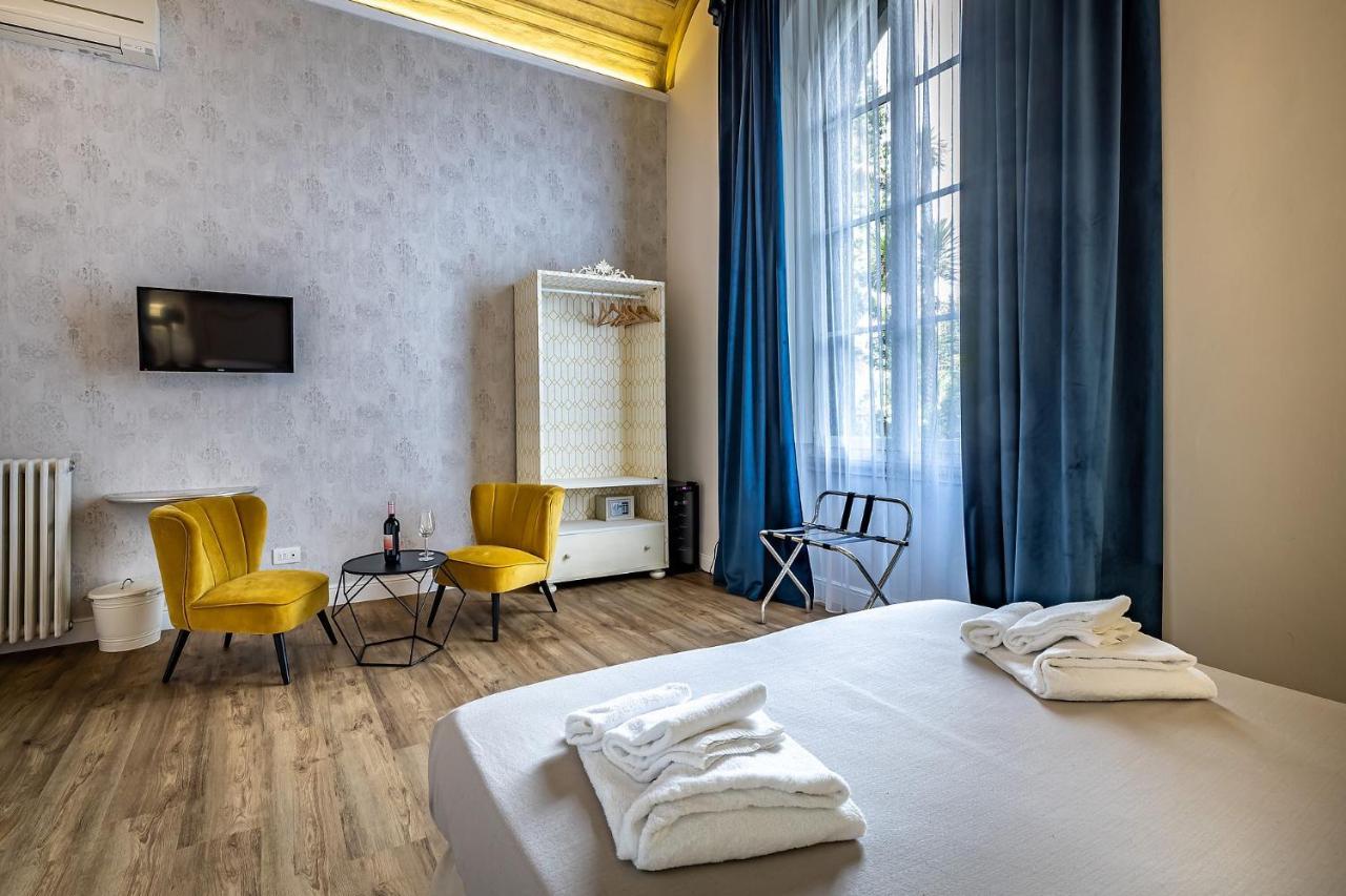 Residenza D'Epoca Al Numero 8 Firenze Eksteriør billede