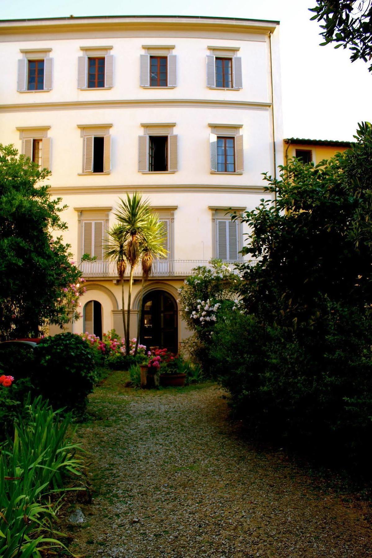 Residenza D'Epoca Al Numero 8 Firenze Eksteriør billede
