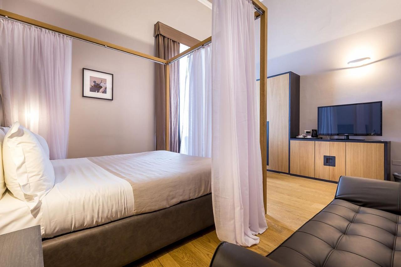 Residenza D'Epoca Al Numero 8 Firenze Eksteriør billede